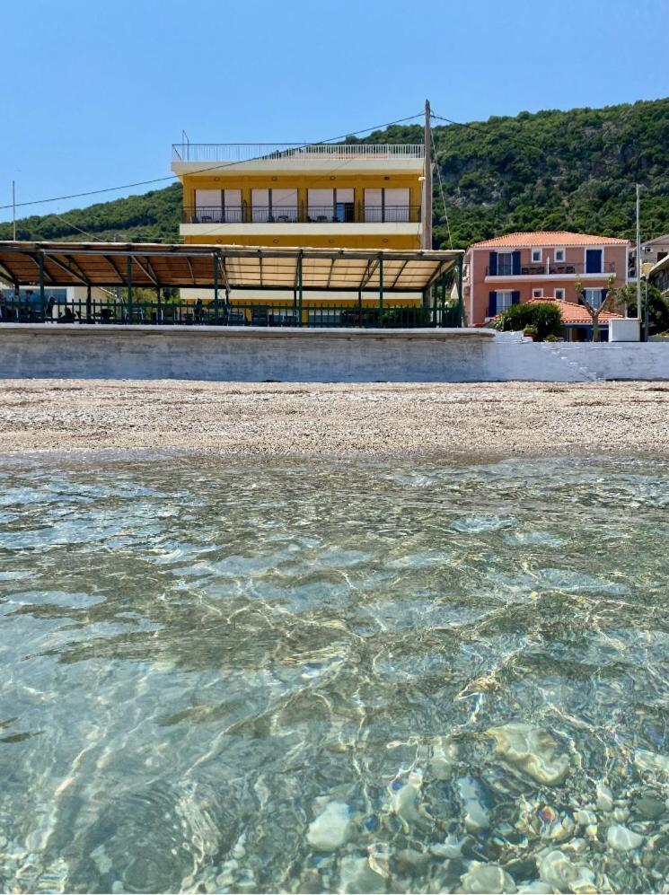 Riviera Hotel Poros  Bagian luar foto